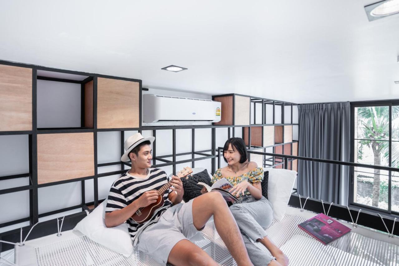 Book A Bed Poshtel - Sha Plus Phuket Bagian luar foto