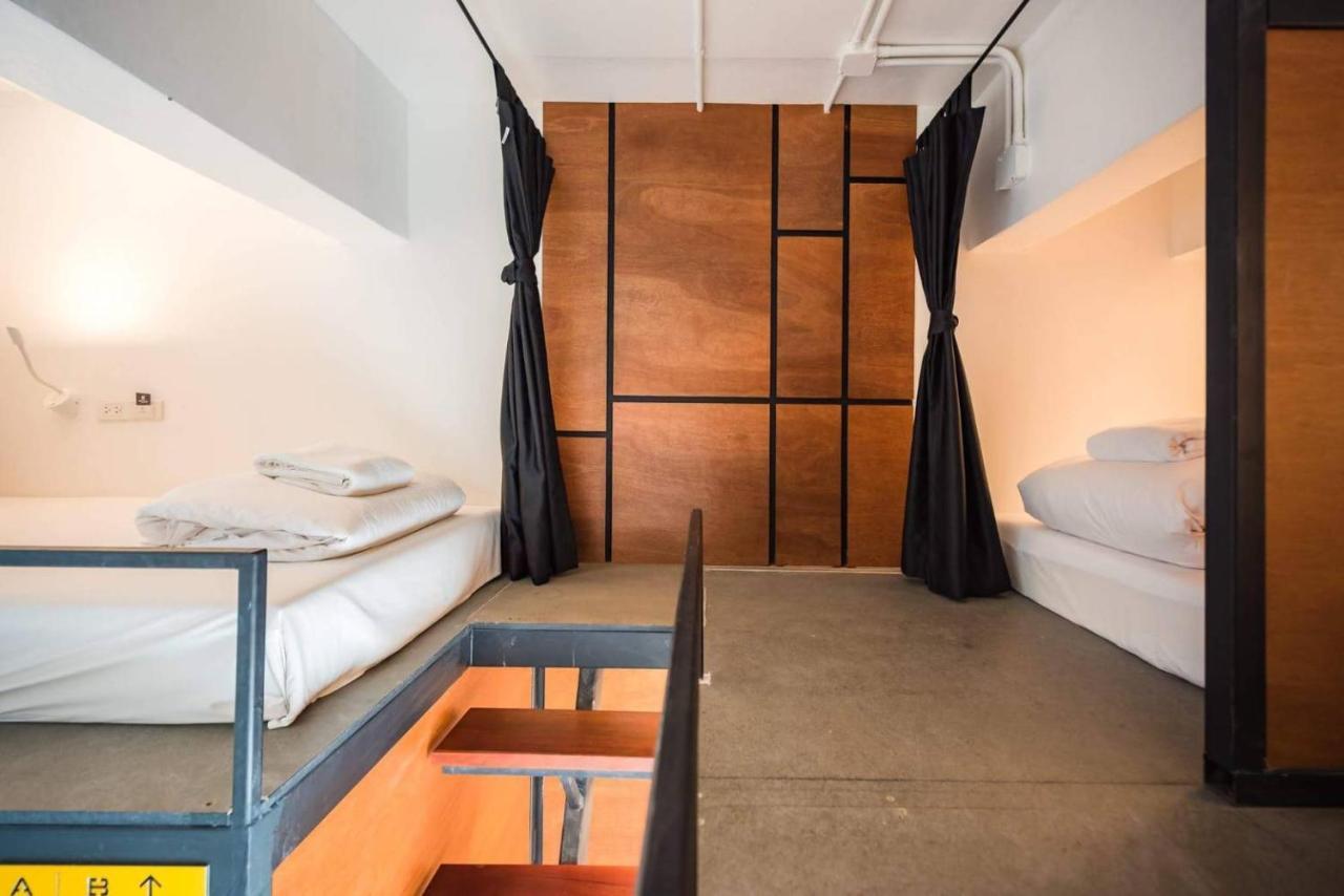 Book A Bed Poshtel - Sha Plus Phuket Bagian luar foto