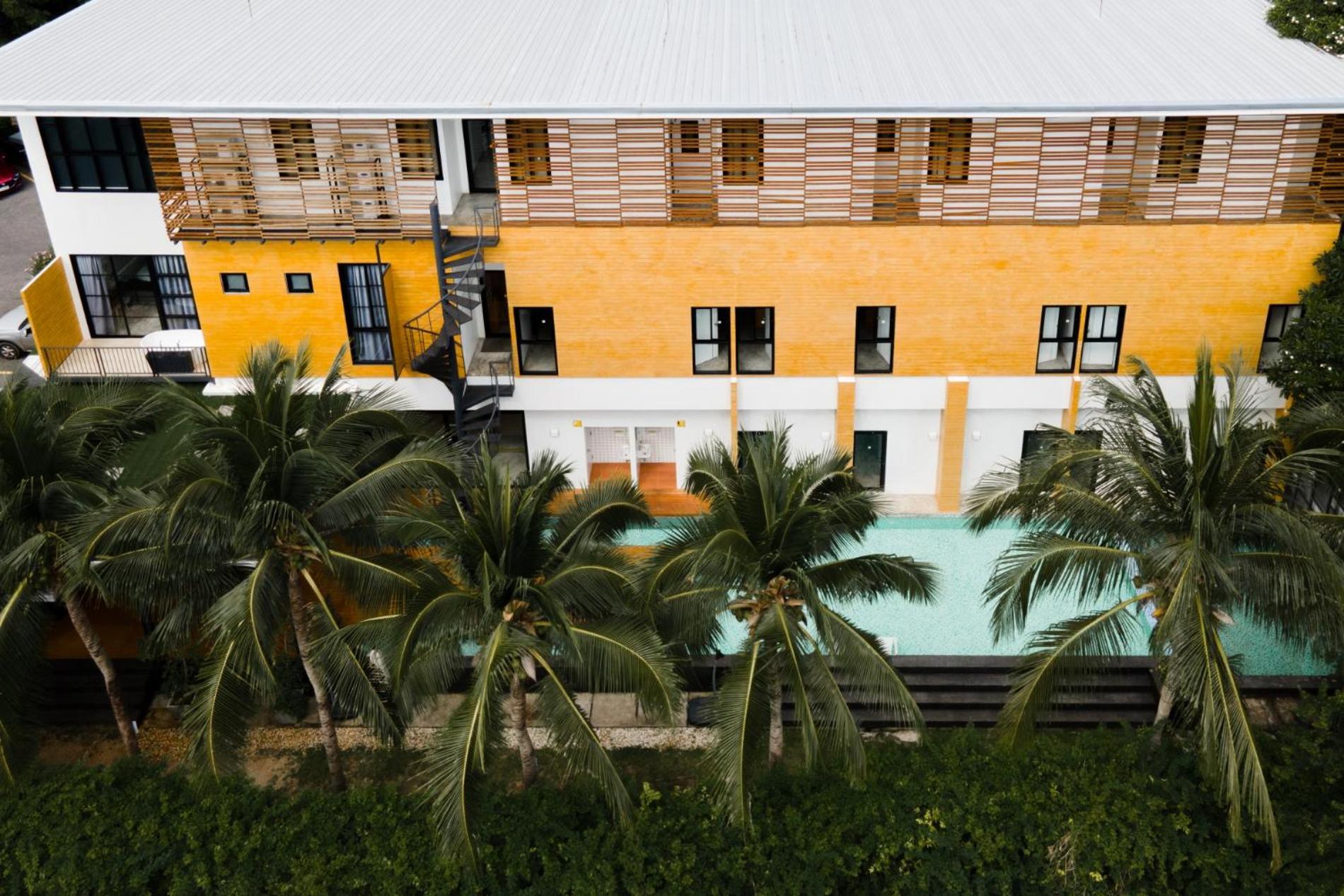 Book A Bed Poshtel - Sha Plus Phuket Bagian luar foto